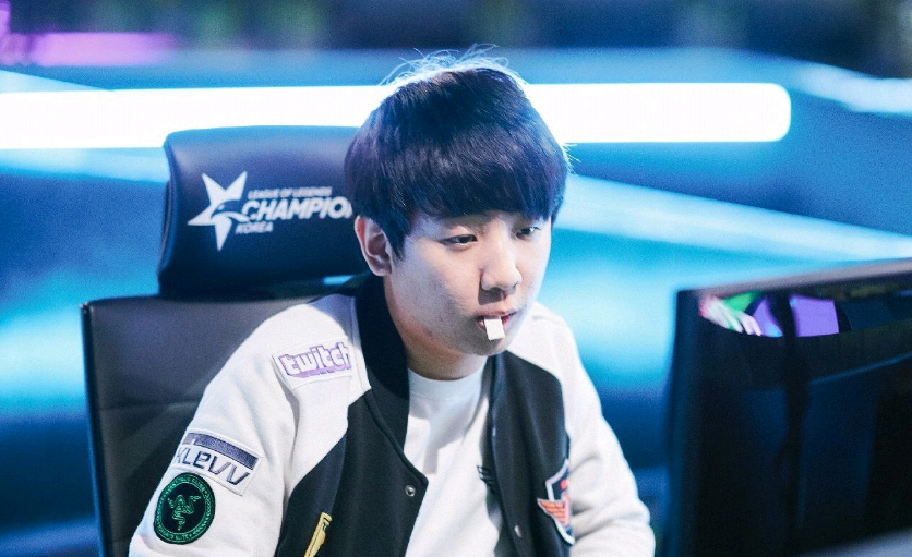 爱国情怀激 爱国情怀激