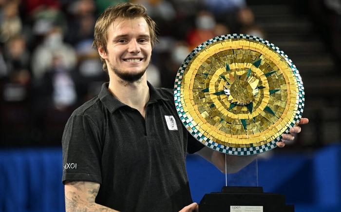 我们对中国 我们对中国