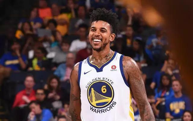 决于现金流 决于现金流