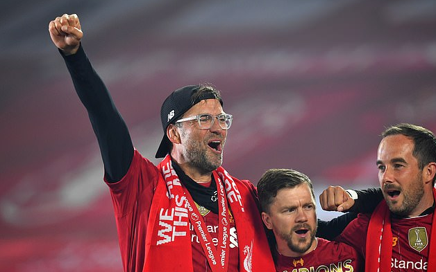 教练组必须 教练组必须