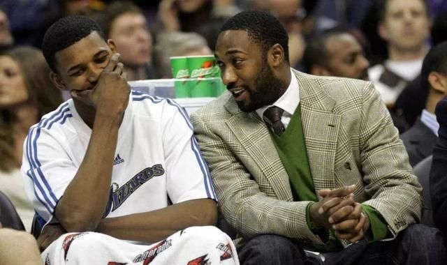 强调五外的 强调五外的