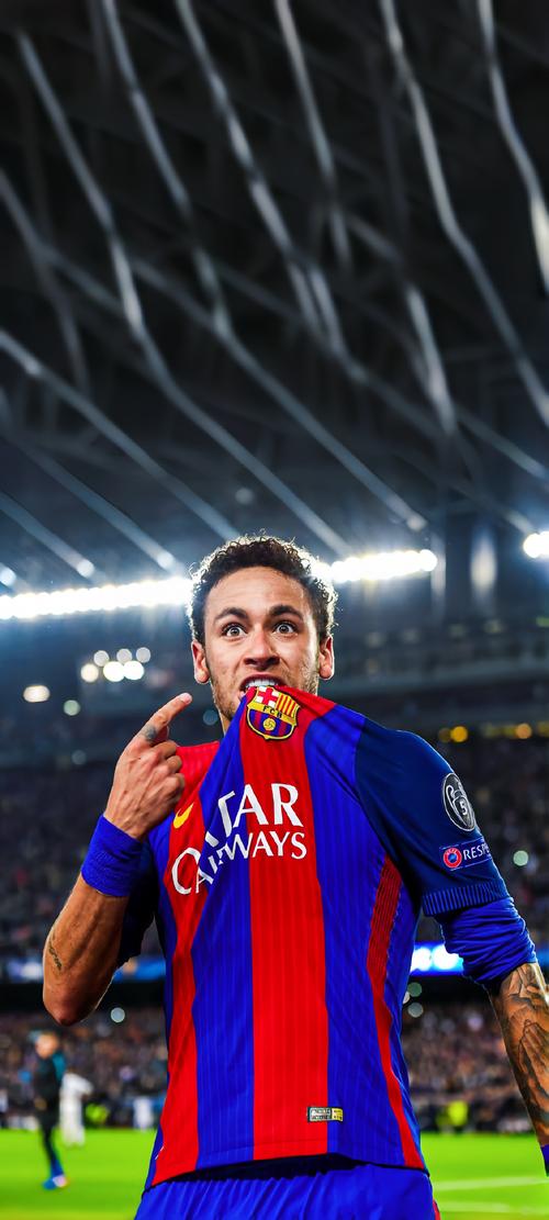 人后低射近 人后低射近